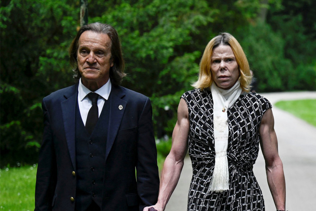 NEĆETE VEROVATI, OVO JE BUGARSKA PRINCEZA: Bila je prirodna lepotica, ali posle operacija i bildovanja ne liči na sebe!