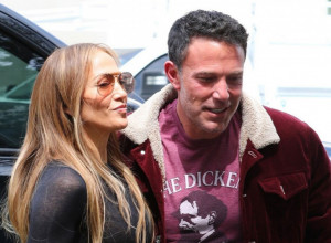 POZNAT DATUM KADA ĆE BEN I DŽENIFER OBJAVITI RAZVOD: Niko neće da kupi njihovu kuću, ni njima nije donela sreću