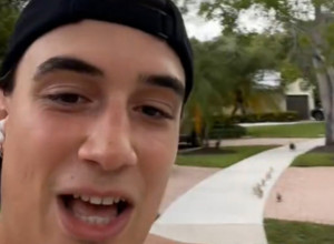 KRENUO SAM U ŠETNJU, ALI OVI SLATKIŠI ME PRATE: Momak je pokušao da im pobegne, ali bezuspešno - ovaj video topi srca!