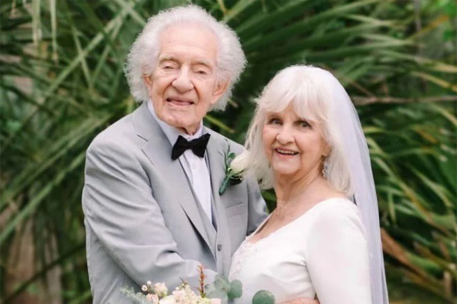 U 9. DECENIJI JE PRVI PUT OBUKLA VENČANICU: Osećam kao da mi je 15, imam leptiriće u stomaku kad ga pogledam! (VIDEO)