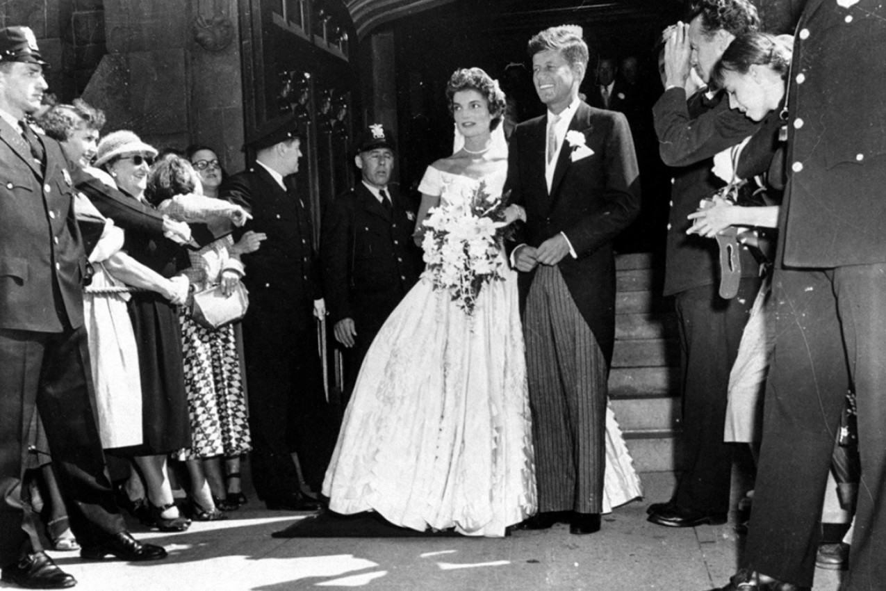 SVI OKO NJE SU UMIRALI: Sahranila 2 muža, gubila je decu, trpela batine i prolazila agoniju zbog bolova