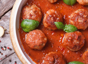 ĆUFTE U PARADAJZ SOSU: Uz ove tajne sastojke nikad se ne raspadnu