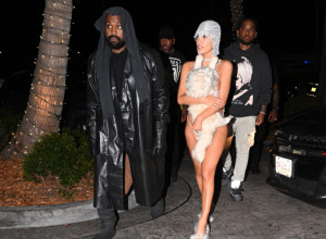 SLALA HARDKOR EKSPLICITNI SADRŽAJ ZAPOSLENIMA - čak i maloletnicima! Supruga skandaloznog repera pomenuta u bombastičnoj tužbi