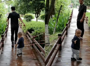 OSTAVIO GA ZAPETLJANOG U TRACI DA SE SAM IZVUČE: Otac naučio sina najvažnijoj lekciji - da ne oslanja na nikoga!