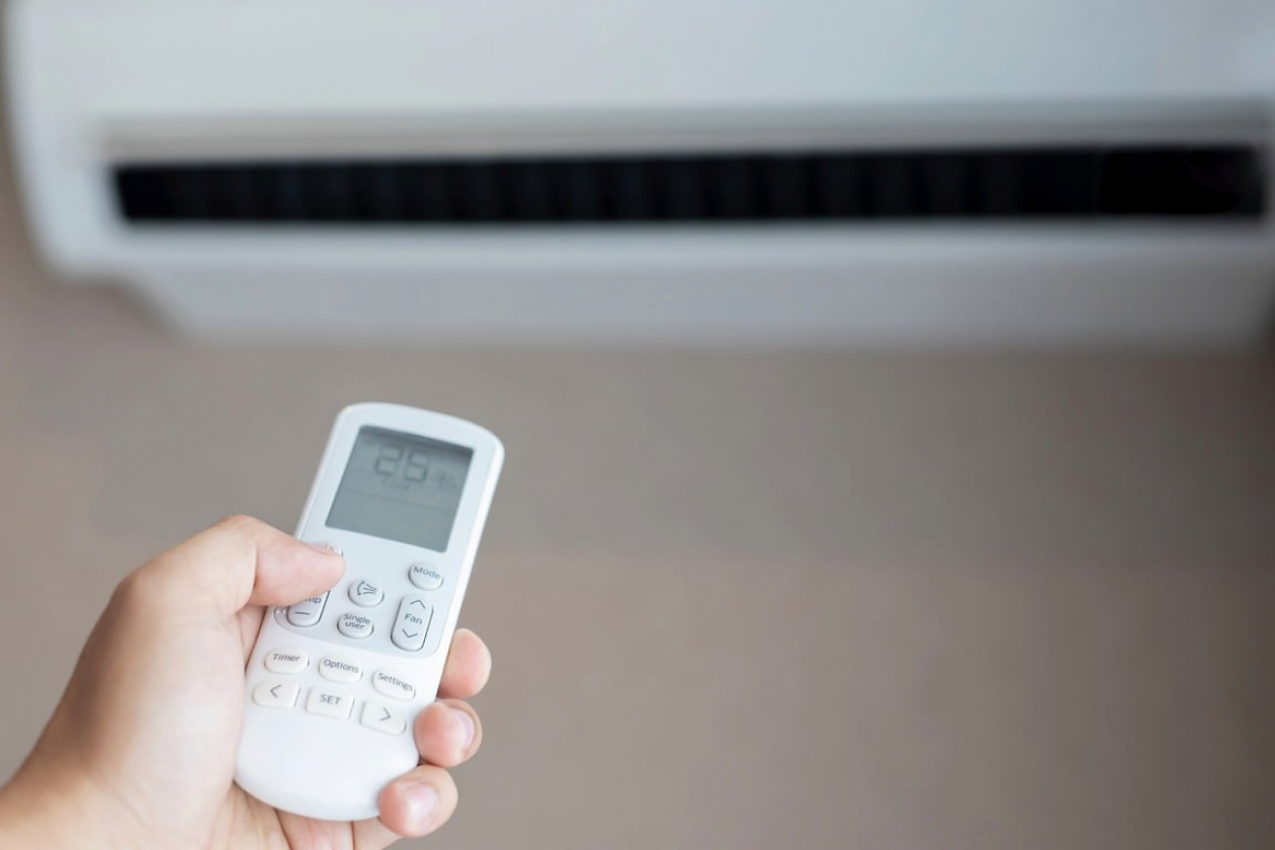 SLEDE PAKLENO VRUĆI DANI: Ako želite da koristite klimu, a da ne povećate račun za struju, postoji rešenje!