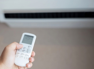 SLEDE PAKLENO VRUĆI DANI: Ako želite da koristite klimu, a da ne povećate račun za struju, postoji rešenje!