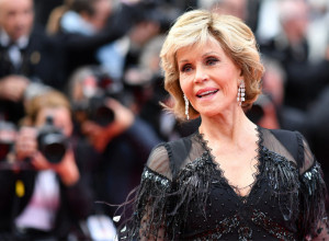 GLUMICA JE SAMO OVAJ PUT ZAŽALILA ŠTO NEMA MUŽA: Objavila fotografiju "jutra posle", usledila salva smeha! (FOTO)