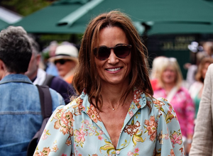 SESTRA KEJT MIDLTON PRVI PUT U JAVNOSTI NAKON SAOPŠTENJA DIJAGNOZE RAKA PRINCEZE: Ukrala šou na Vimbldonu! (FOTO)