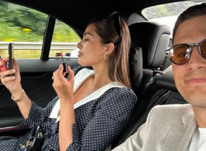 SRPSKA MANEKENKA NAJLEPŠA MEĐU ELITOM NA VIMBLDONU: Došla sa košarkašem da podrži Novaka, nema ko je nije pogledao