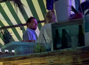 ČIM MU DEVOJKA NAPUNI 25 GODINA, ON JE ŠUTNE: Leo ima 5 banki, voli mlađe - a lista njegovih bivših je kao modna revija