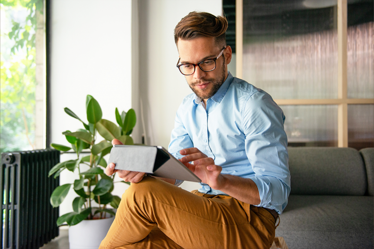 POZAJMIO TABLET OD ŽENE, IMAO JE ŠTA I DA VIDI: Plaši se za ćerku i sebe, predložili mu da je odvede kod psihijatra