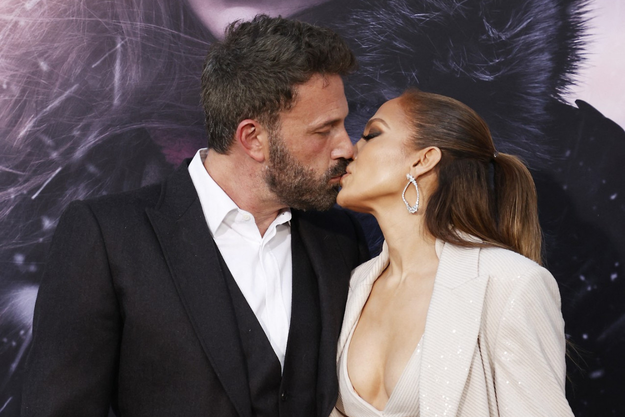 DŽENIFER I BEN SU SPREMILI PAPIRE ZA RAZVOD: Samo se čekao potpis, a onda je usledio veleobrt kome se niko nije nadao!