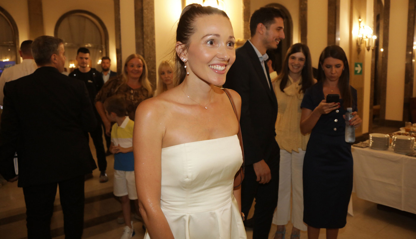 OTKRIVENO ŠTA JE JELENA ĐOKOVIĆ RADILA TOKOM OLIMPIJSKIH IGARA: Sad sve žele da izgledaju poput nje! (VIDEO)