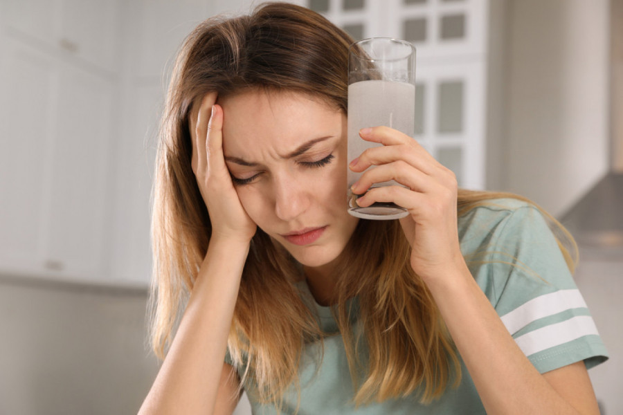 ALEKSANDRA (34) JE TRPELA STRAŠNU GLAVOBOLJU, MISLILA JE DA JE MAMURNA, A ONDA SU JOJ REKLI DA JE IMALA MOŽDANI UDAR: Ove simptome je ignorisala danima