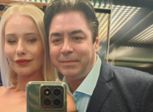 MARIJA VELJKOVIĆ STISLA RASTKA I NE PUŠTA: "On bi da priča o poslu, a ja bih da me ljubi!" (VIDEO)