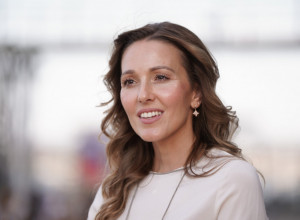 ZBOG ONOGA ŠTO JE DOŽIVELA U DETINJSTVU POSTALA JE DRUGAČIJI RODITELJ TARI I STEFANU! Ove reči Jelene Đoković diraju pravo u dušu