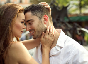 KOJE DOBA DANA JE NAJBOLJE ZA INTIMNE ODNOSE, ŠOK PODACI:  Evo kada žene žele da vode ljubav, a kada su muškarci raspoloženi za "igrice"