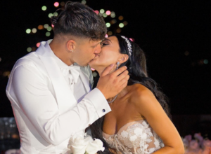 PRVO SU SE NJIHOVI RODITELJI VENČALI, PA ONDA I ONI: Polubrat i polusestra kreiraju bezobrazan sadržaj na platformi za odrasle, a svet je sad šokirala OVA VEST!