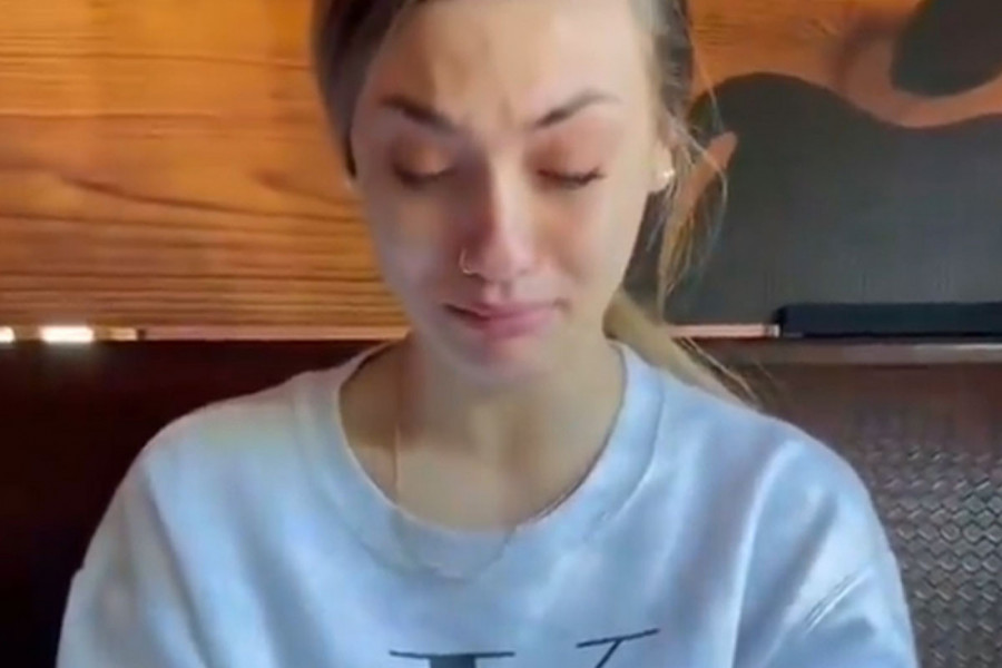 MAJKA IM JE UMRLA PRE 10 GODINA, a sada je jednoj od njih stigao paket: Plakale su kao kiša, ovo niko nije očekivao! (VIDEO)