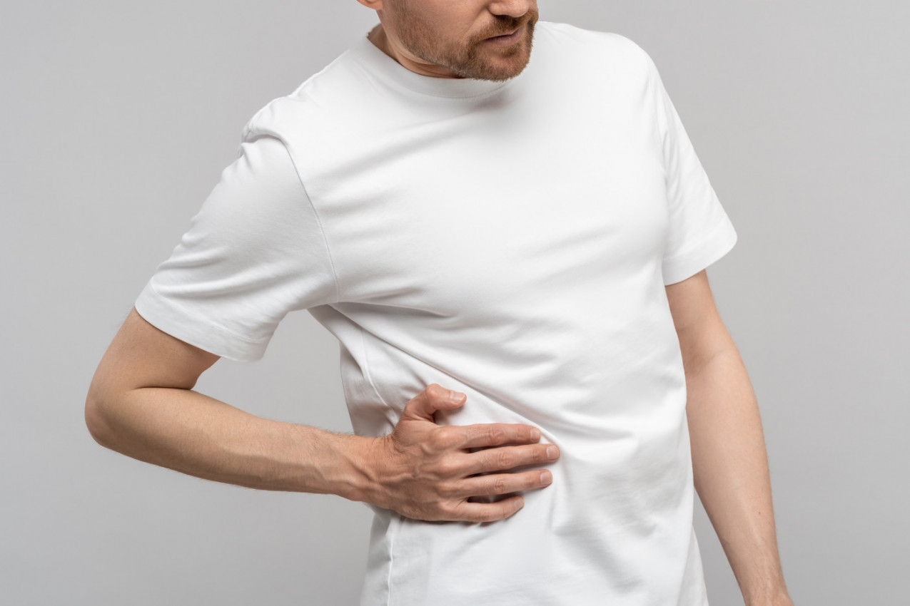 UPOZORENJE ČUVENOG HIRURGA ODZVANJA SVETOM - ove supstance mogu da dovedu do OTKAZIVANJA JETRE! Obavezno morate proveriti OVE detalje pre nego što ih popijete!