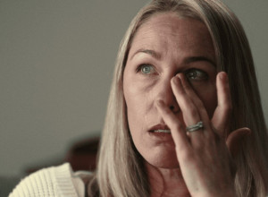 NIKO NIJE POVEROVAO DA JE OVA DEVOJKA BILA KIDNAPOVANA I ZVERSKI ZLOSTAVLJANA, A EVO I ZAŠTO! Dok se ona ubeđivala s policijom stigao je mejl otmičara - usledila je jeziva istina!