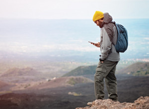 MUŠKARAC SE IZGUBIO TOKOM PLANINARENJA: Puna 24 sata tražio je pravi put, a sve to vreme ignorisao telefonske pozive - razlog ŠOKIRAO SVE!