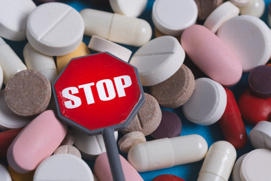 DOKTORI UPOZORAVAJU, OVE VITAMINE I MINERALE NE SMETE DA UZIMATE ZAJEDNO NI PO KOJU CENU: Rizikujete dijareju i mučninu!