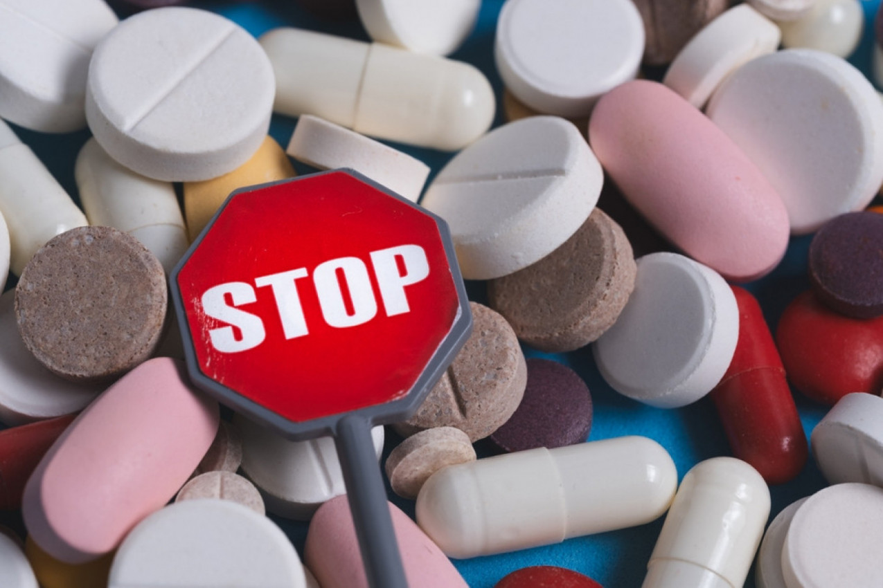 DOKTORI UPOZORAVAJU, OVE VITAMINE I MINERALE NE SMETE DA UZIMATE ZAJEDNO NI PO KOJU CENU: Rizikujete dijareju i mučninu!