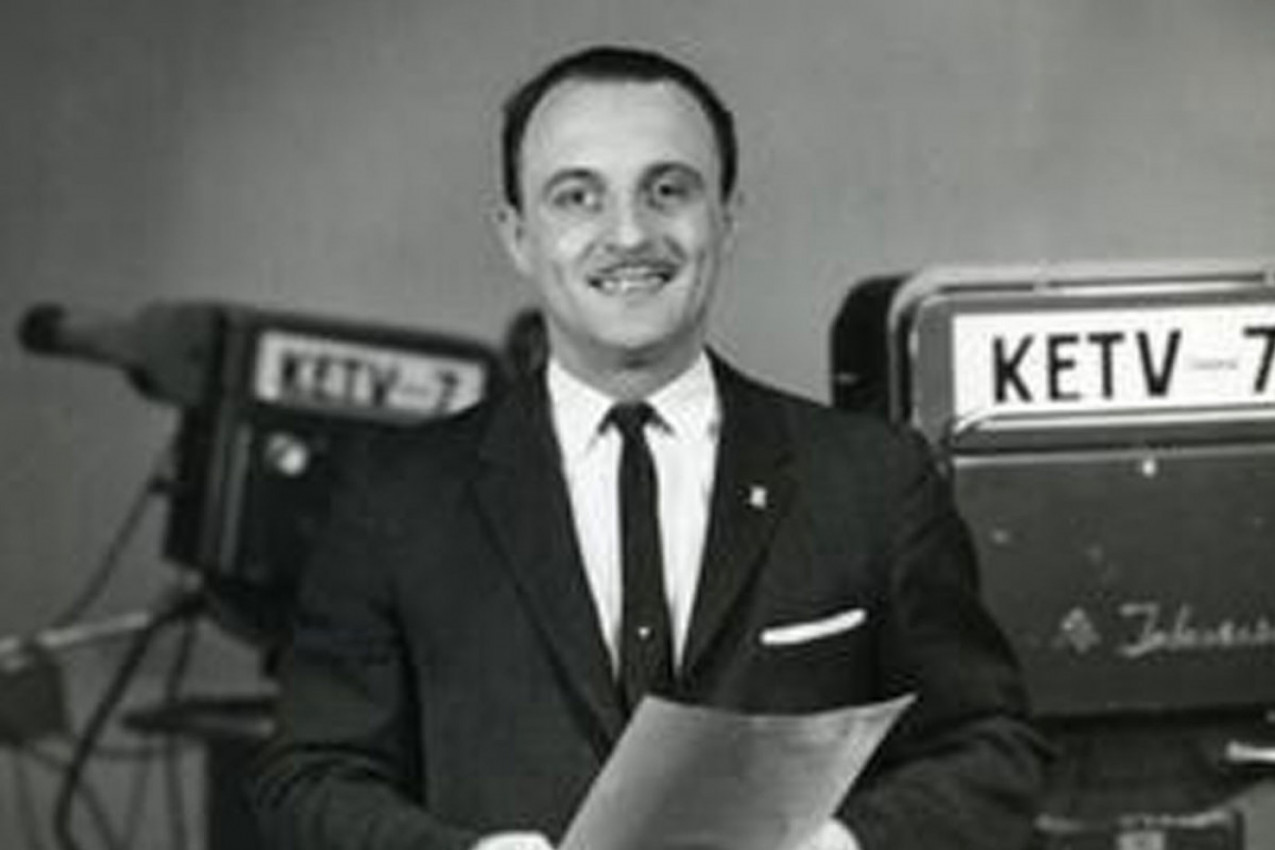 ČOVEK JE NESTAO U OLUJI I NJEGOVA PORODICA NIJE PRESTALA DA GA OPLAKUJE: Posle 8 godina se pojavio kao voditelj na televiziji - bizaran slučaj šokirao i psihijatre! (VIDEO)