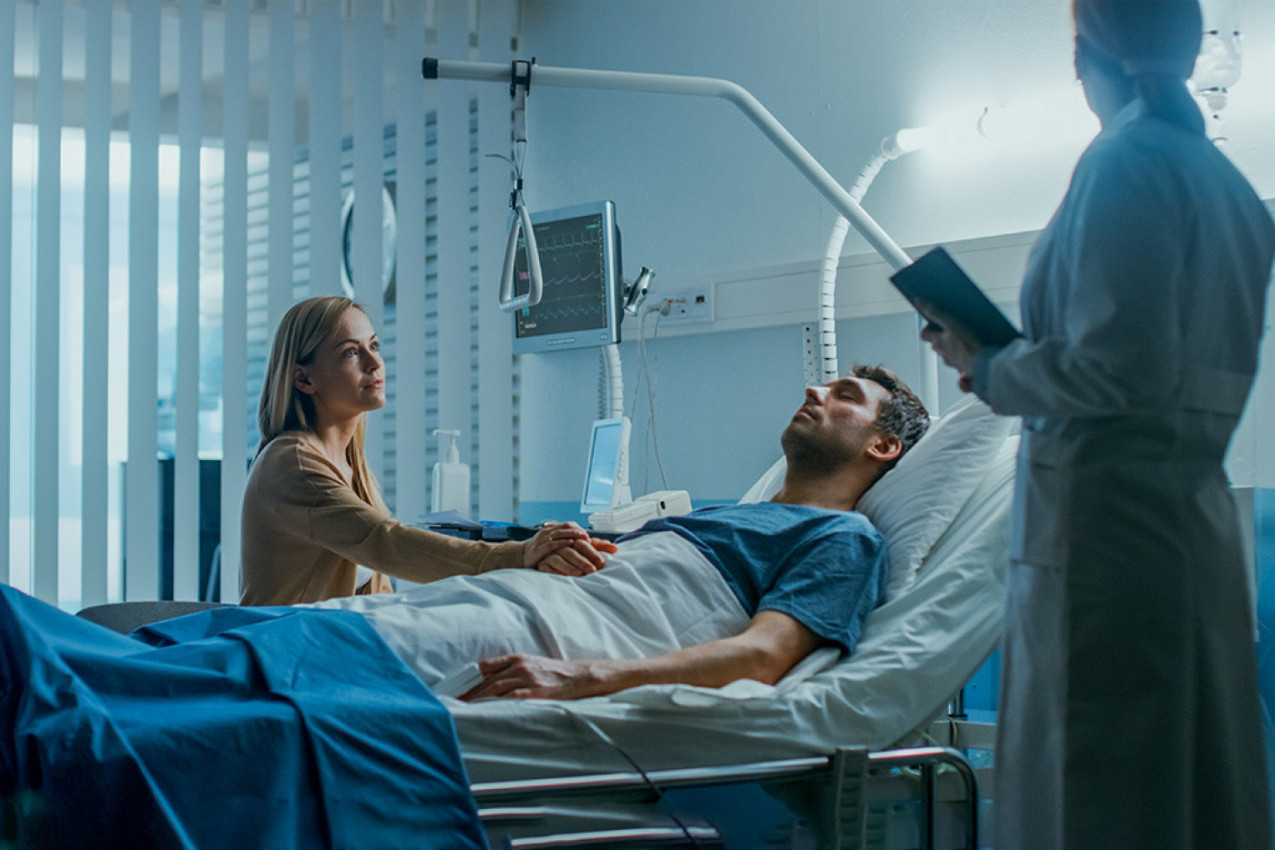 KRIO JE OD PORODICE DA MU NIJE DOBRO, A ONDA SE SRUŠIO - NIJE MOGAO DA SE POMERI I GOVORI: Dijagnoza je bila smrtonosna, a ove simptome raka mozga je ignorisao