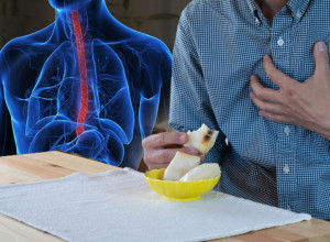 ZBOG SENDVIČA SA SLANINOM I KOBASICOM SAM OTKRIO DA IMAM SMRTONOSNO OBOLJENJE! Popio sam litar vode, ali ništa nije pomoglo, usledio je ŠOK!