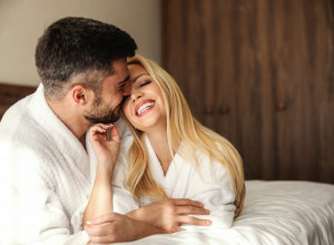 NAJBOLJE VOĐENJE LJUBAVI SE NE DOGAĐA SAMO U KREVETU, OVAKAV ODNOS VEĆINA PAROVA NIKADA NE ISKUSI: Evo kako treba da počne noć za pamćenje