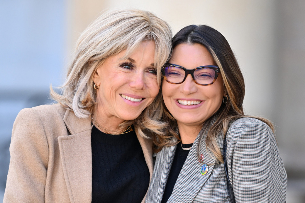 MODNI DVOBOJ PRVE DAME FRANCUSKE I BRAZILA: Brižit se nije libila da otkrije OVAJ deo tela, dok je Janja raspametila MOĆNIM ODELOM (FOTO)