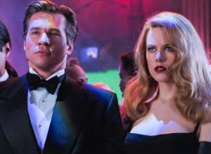 NAJLEPŠI MUŠKARAC SE ZBOG TEŠKE BOLESTI IZOBLIČIO: Vala Kilmera su kolege nazivale PSIHO, a njegove slike pokazuju pravo stanje stvari (FOTO GALERIJA)