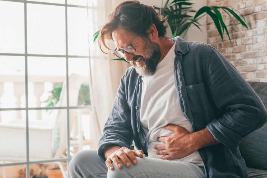 MUŠKARAC JE IMAO SIMPTOME TRUDNOĆE, STOMAK JE POČEO DA MU RASTE?! Otišao je kod lekara i na skeneru su videli MASU - mogao je samo da broji mesece!
