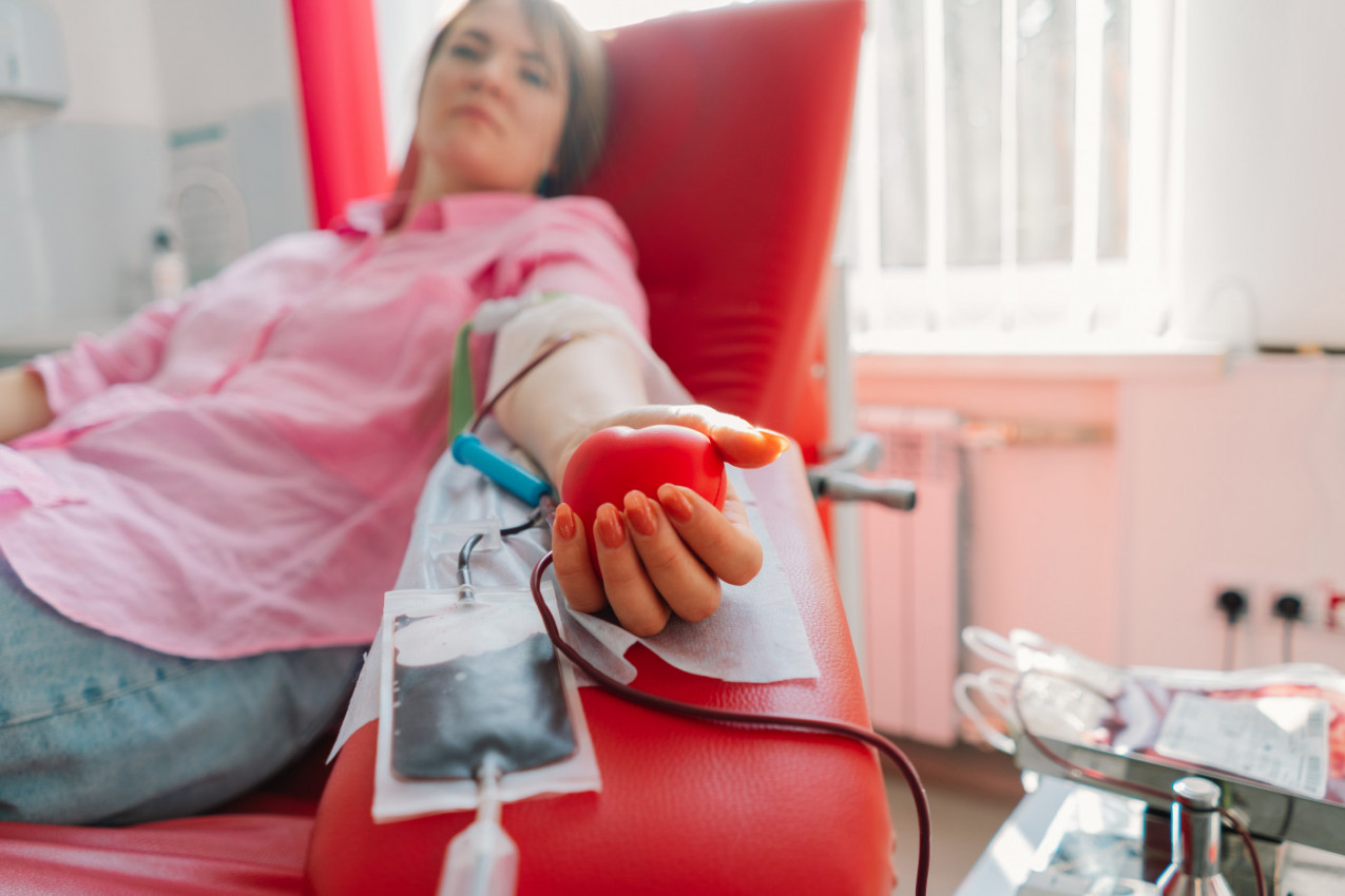 OTIŠLA JE DA DOBROVOLJNO DA KRV, NIJE NI SANJALA DA BOLUJE OD FATALNE BOLESTI: To je bio tek početak, izjava lekara ju je ostavila u ŠOKU! (FOTO)