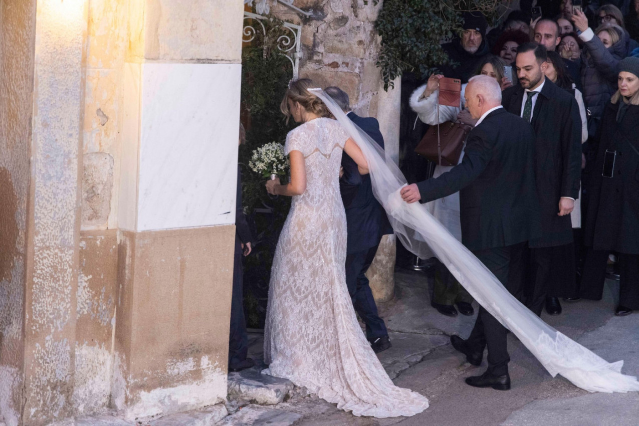 KRAH LJUBAVI PRINCA I PRINCEZE POSLE 14 GODINA BRAKA: On je brže bolje smuvao drugaricu koja nosi stvari njegove bivše žene