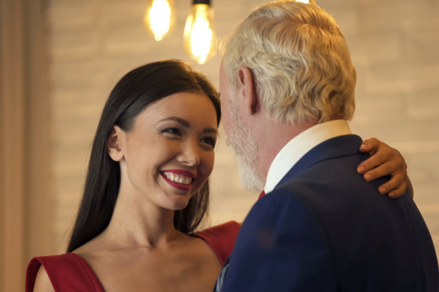 U TRENUTKU SLABOSTI SPAVALA SAM SA MAMINIM MUŽEM: Zbog onoga što mi je rekao nakon buđenja ostala sam bez reči