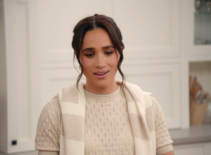 ŠOKANTNO PRIZNANJE MEGAN MARKL! OVO SU SIMPTOMI SMRTONOSNOG STANJA KOJE JE OTKRILA NAKON POROĐAJA: Supruga princa Harija nije ni sanjala šta će doživeti!