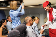 NIPOŠTO NEMOJTE NOSITI ŠORTS U AVIONU- JEZIVO UPOZORENJE! Mnogi čine ovu grešku, a ona može biti KOBNA!