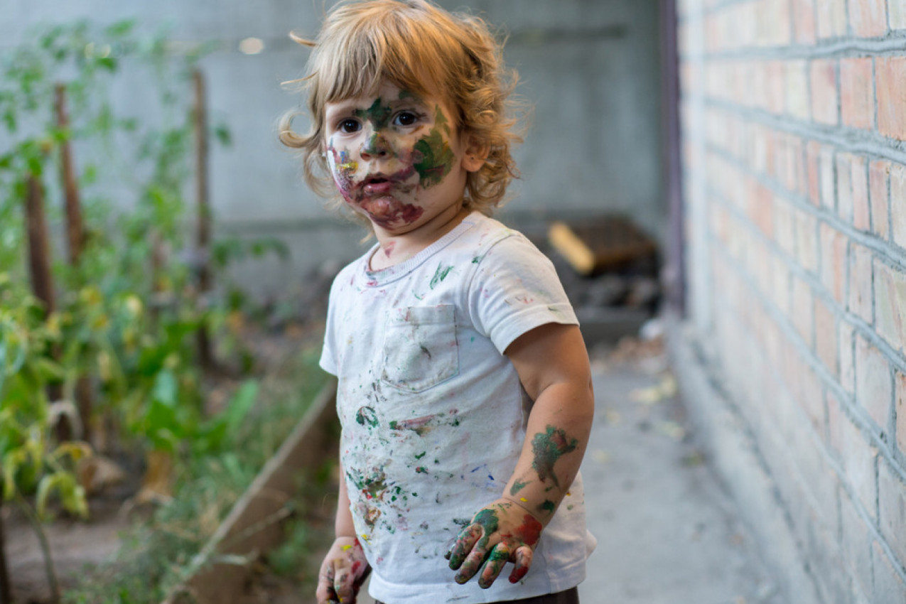 MAJKA OBJAVILA VIDEO DA BI POKAZALA KAKO JE ŽIVETI SA SINOVIMA: Pregledan je 4,4 miliona puta - šok i neverica! (VIDEO)