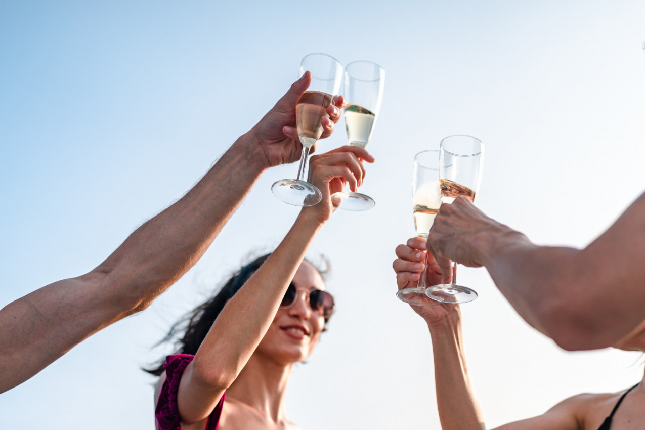 TAJNA LISTA GLUMICA I INFLUENSERKI KOJE SPAVAJU SA BOGATAŠIMA ZA PARE: Na njoj su toliko uspešne žene da nikada ne biste pomislili da to baš one rade