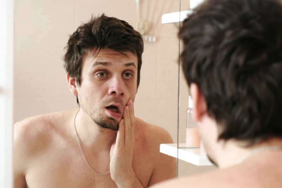 POSLE PIJANSTVA SE PROBUDIO SAV OTEČEN, LEKARI SU MESECIMA BILI NEMOĆNI, A ON JE POLAKO UMIRAO: Jedna bizarna greška ga je umalo ubila!