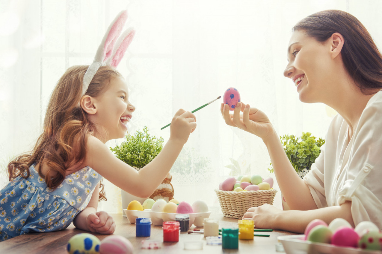 Sa kim ćete vi danas farbati jaja? Učinite ovaj dan zaista posebnim za svoju porodicu.