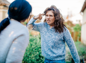 JOŠ SE SEĆAM REČI KOJIMA ME JE SVEKRVA KLELA NA IZLASKU IZ KUĆE: "Proklet bio dan kad si nam prešla prag", samo sam nastavila dalje, nisam se ni okrenula!