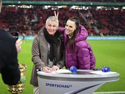 Neprestano se šale i omiljen su voditeljski par 