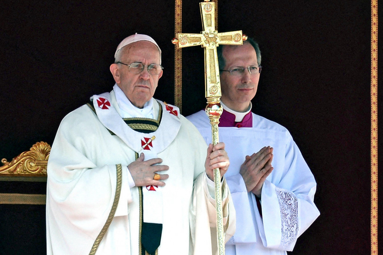 ZAŠTO ŽENA NIKADA NE MOŽE DA POSTANE PAPA? Ova pravila u katoličkoj crkvi će vas iznenaditi - čak ni liberalni Franja nije to smeo da menja!