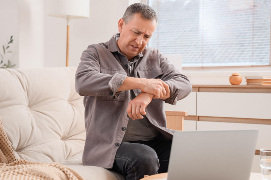 BOLE VAS ZGLOBOVI NA PROMENU VREMENA? Naučnici otkrili vezu između te dve pojave!