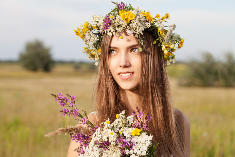 SVAKA DEVOJKA KOJA ŽELI DA SE UDA VEČERAS MORA OVO DA URADI: Ispoštujte običaje uoči Đurđevdana i očekujete svadbu do kraja godine!