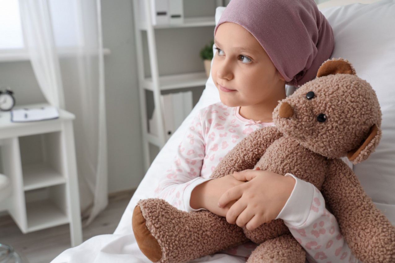 DEVOJČICA JE ČETIRI PUTA POBEDILA RAK, ALI SE OSEĆALA SVE GORE: Njena porodica je jednog dana primila misteriozni POZIV posle kog više ništa nije bilo isto!